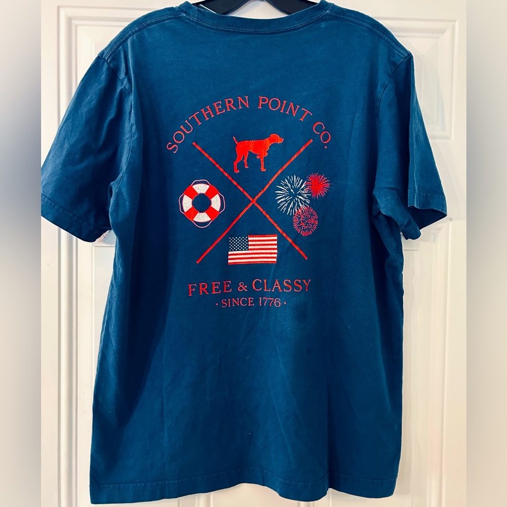 Southern Point Co. Navy Blue Patriotic Tshirt Size Small